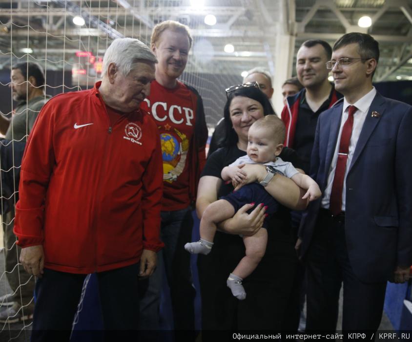 Открылся 9-й Всероссийский турнир по мини-футболу «Таланты России» на призы Спортклуба КПРФ