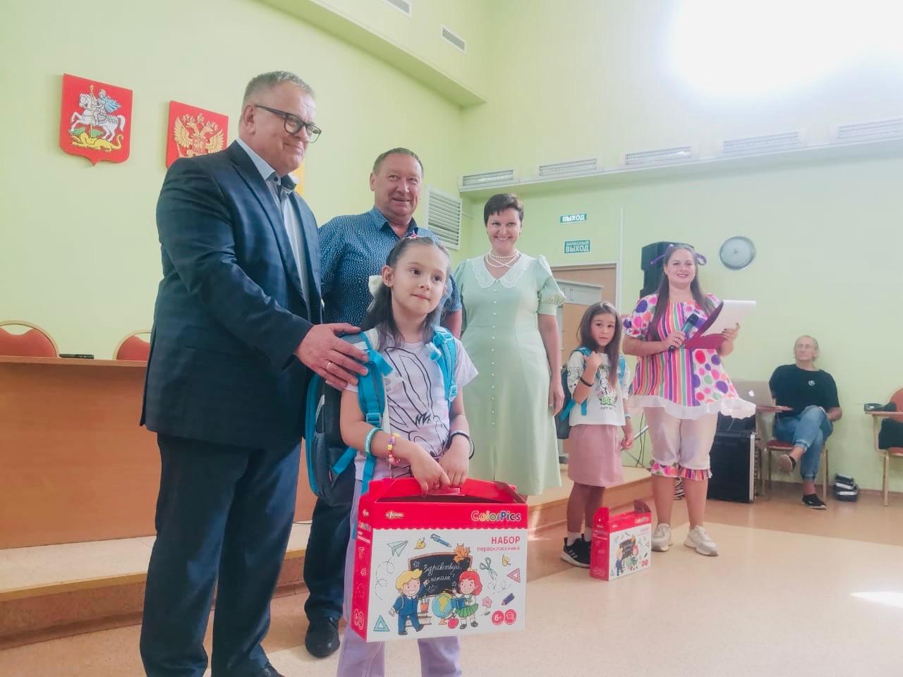 Руководитель фракции КПРФ в Мособлдуме Александр Наумов: Все мы родом из детства!