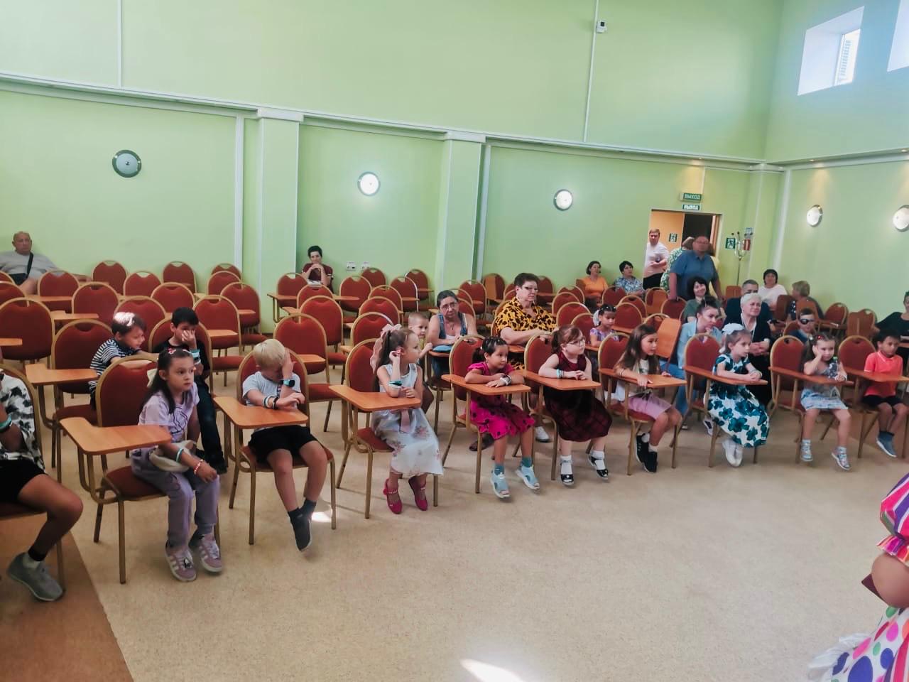 Руководитель фракции КПРФ в Мособлдуме Александр Наумов: Все мы родом из детства!