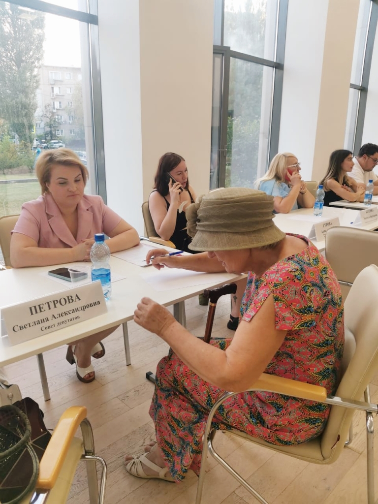 Выездной прием руководителя фракции КПРФ в Совете депутатов г.о. Королёв - Светланы Петровой