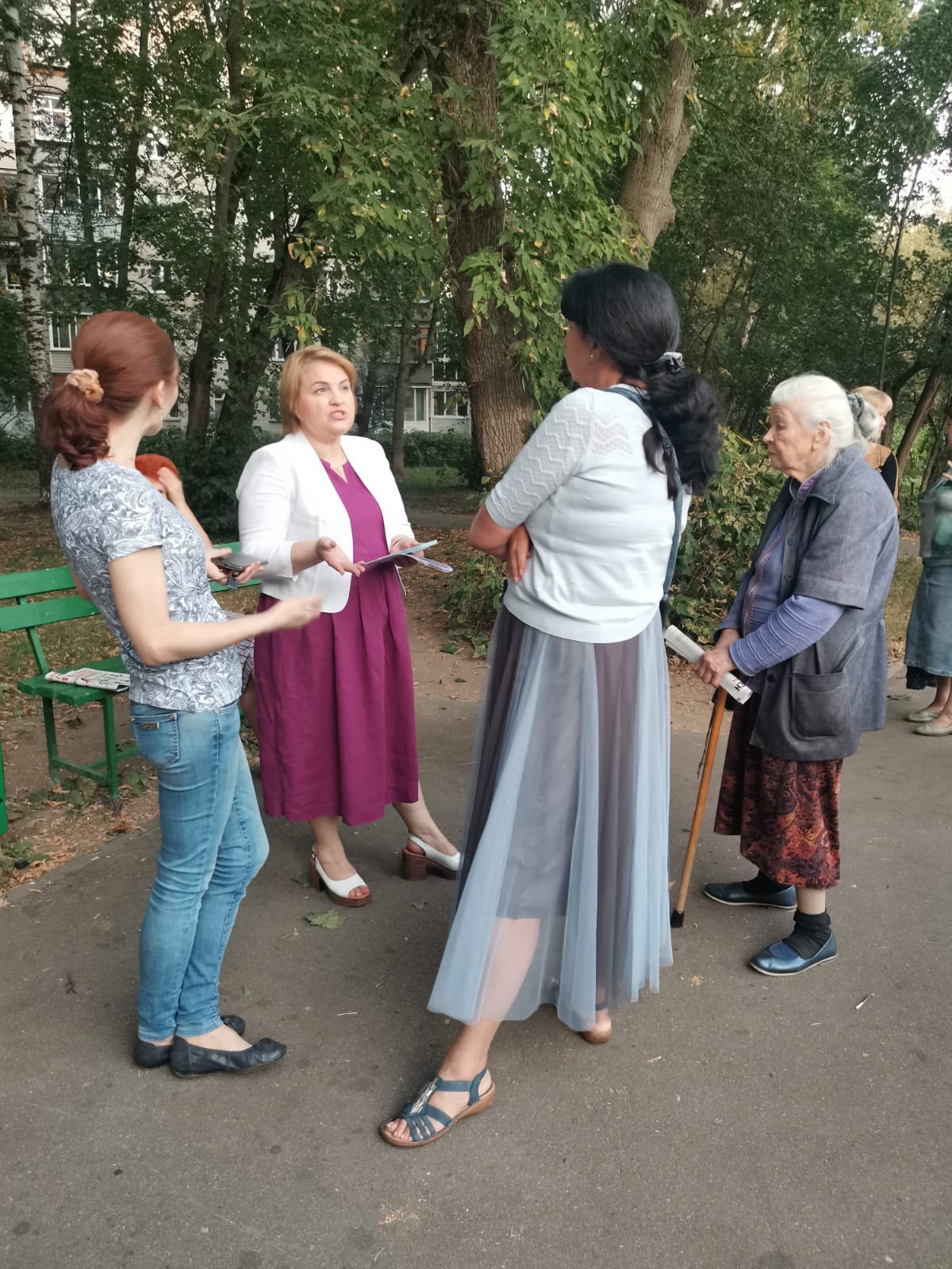 Сразу несколько наказов от избирателей получила кандидат в депутаты в Королёве