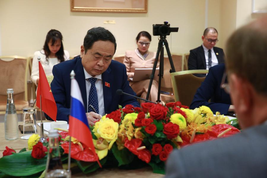 Г.А. Зюганов встретился с Председателем Национального Собрания Социалистической Республики Вьетнам Чан Тхань Манем