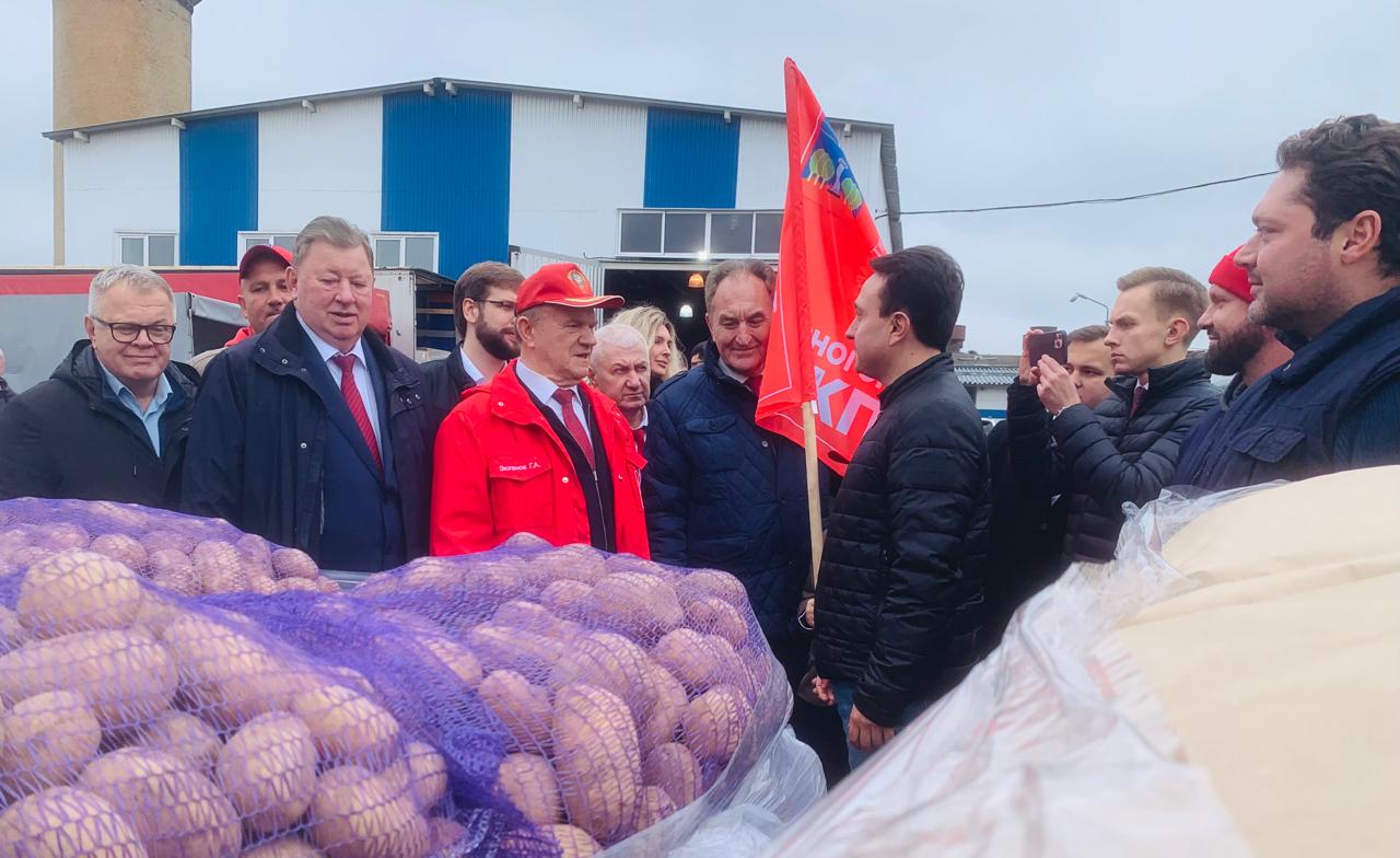 130-й гуманитарный конвой от КПРФ для фронта и Победы