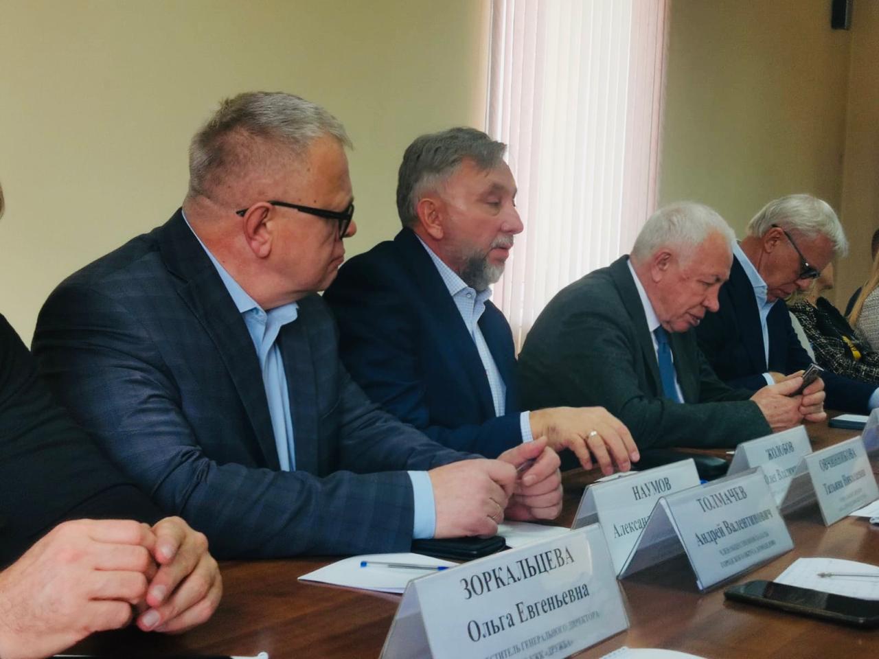 Зампред Мособлдумы Александр Наумов принял участие в работе Круглого стола по подготовке теплосетей г.о. Домодедово к зимнему периоду