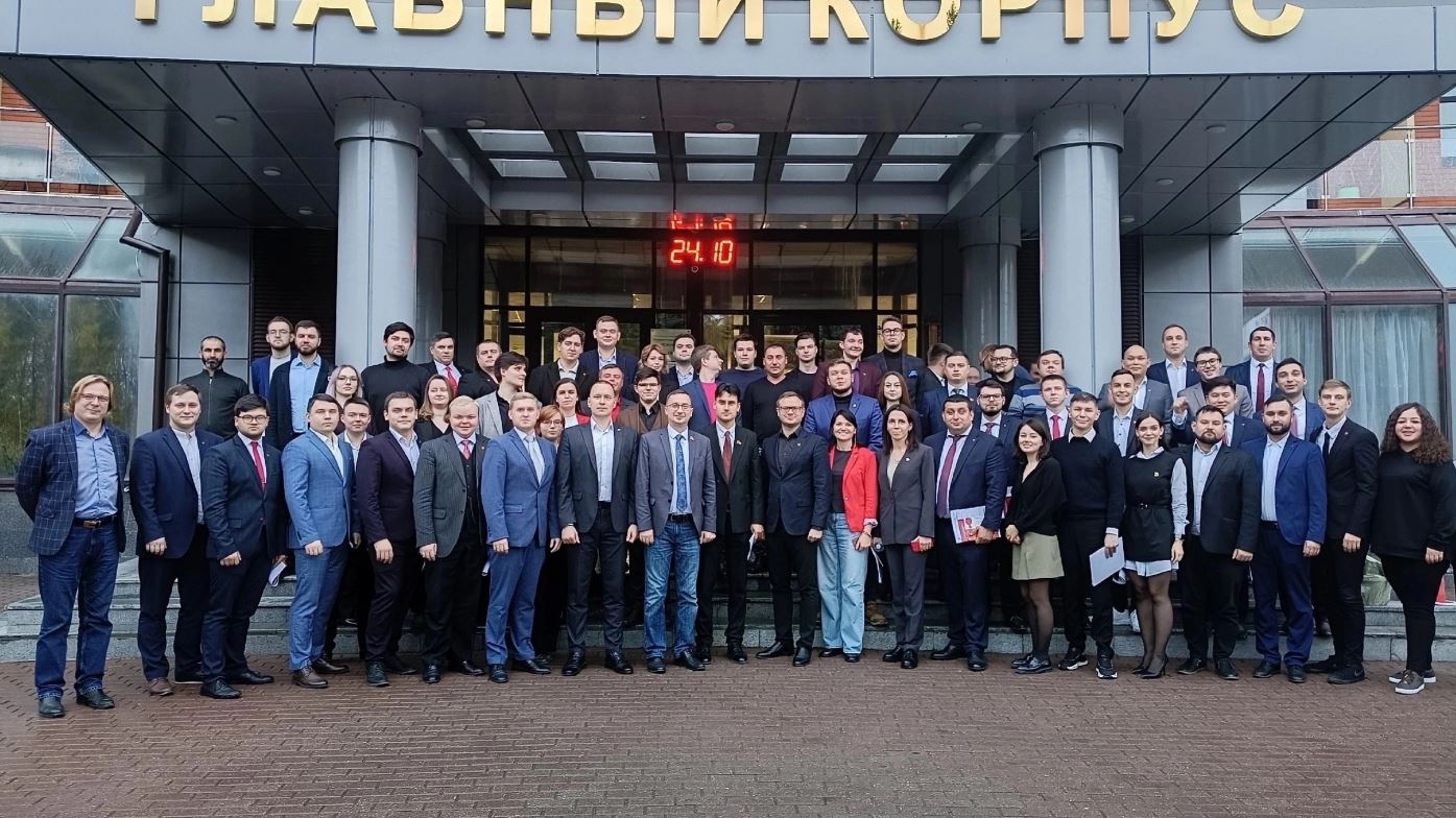 Историческая миссия коммунистической молодежи по противодействию фашизму