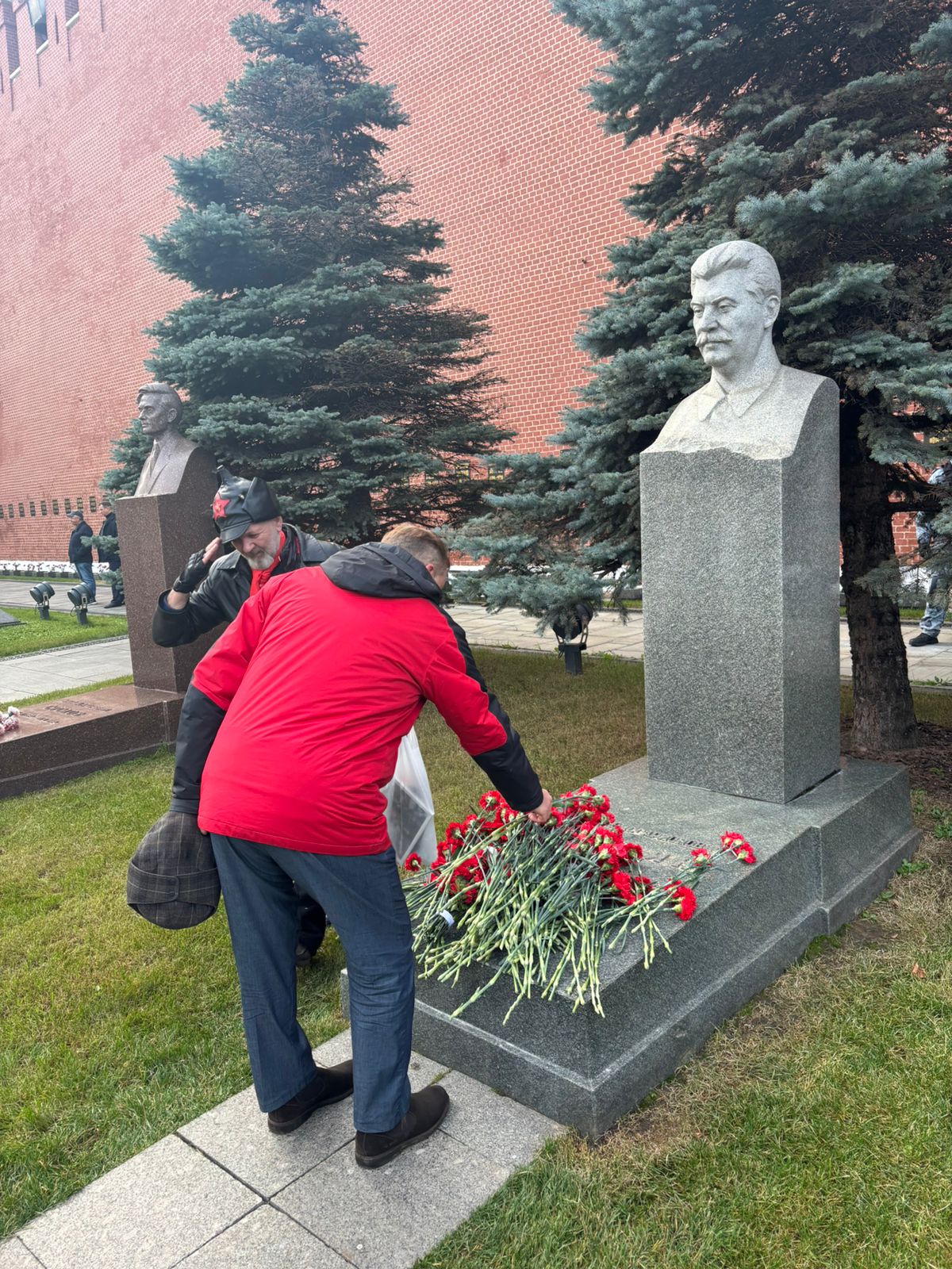 Химкинские коммунисты отметили день Комсомола