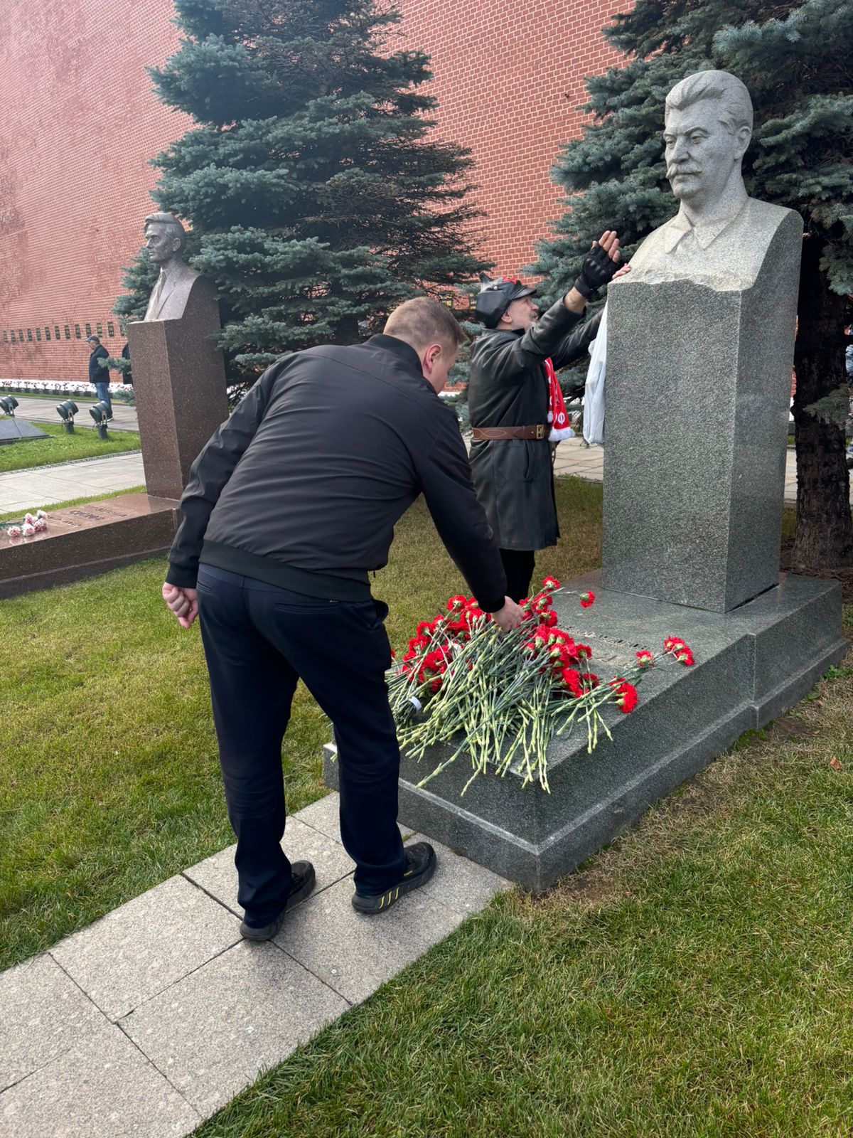 Химкинские коммунисты отметили день Комсомола