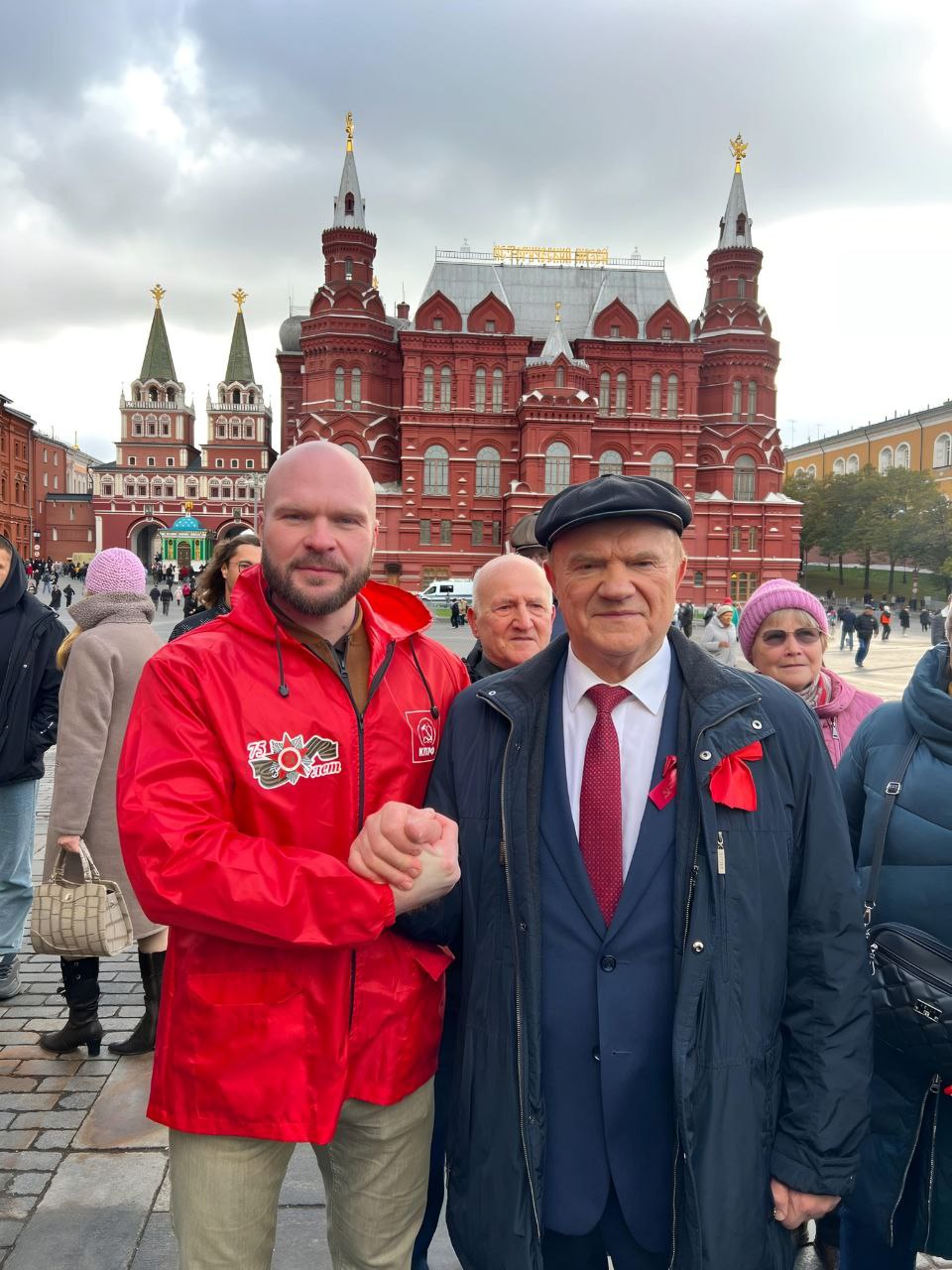 Представители МК ЛКСМ РФ приняли участие в праздничных мероприятиях в Москве, в честь 106-летия со дня основания Комсомола