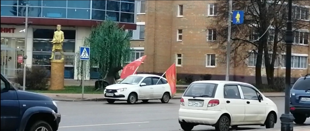 Праздничный автопробег в Лотошино