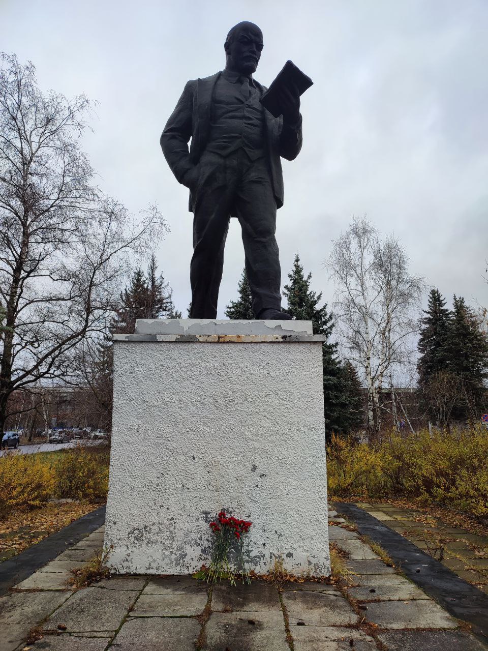 Есть у Революции начало, нет у Революции конца!