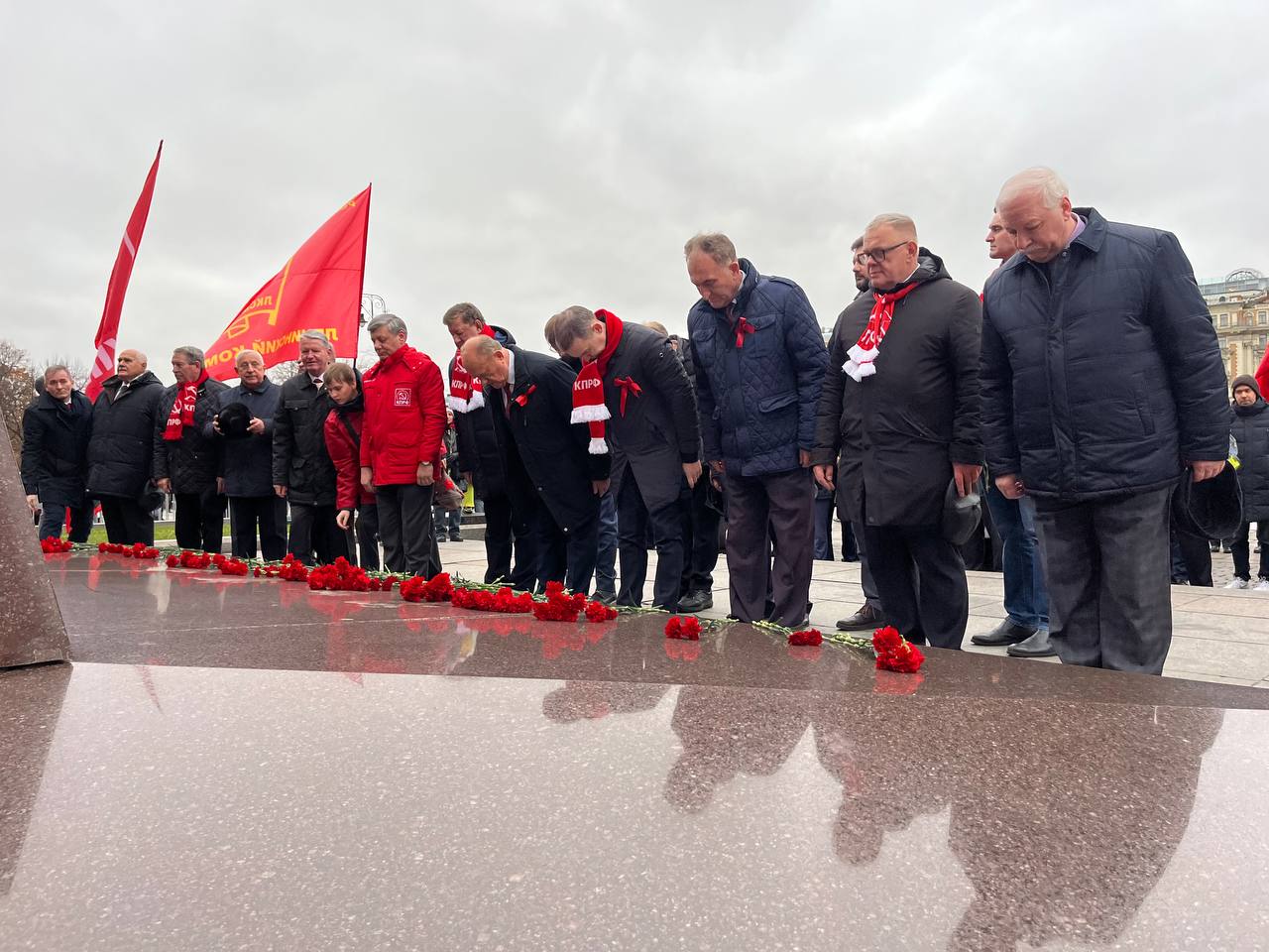 КПРФ провела в Москве митинг, посвященный 107-й годовщине Великого Октября (07.11.2024)