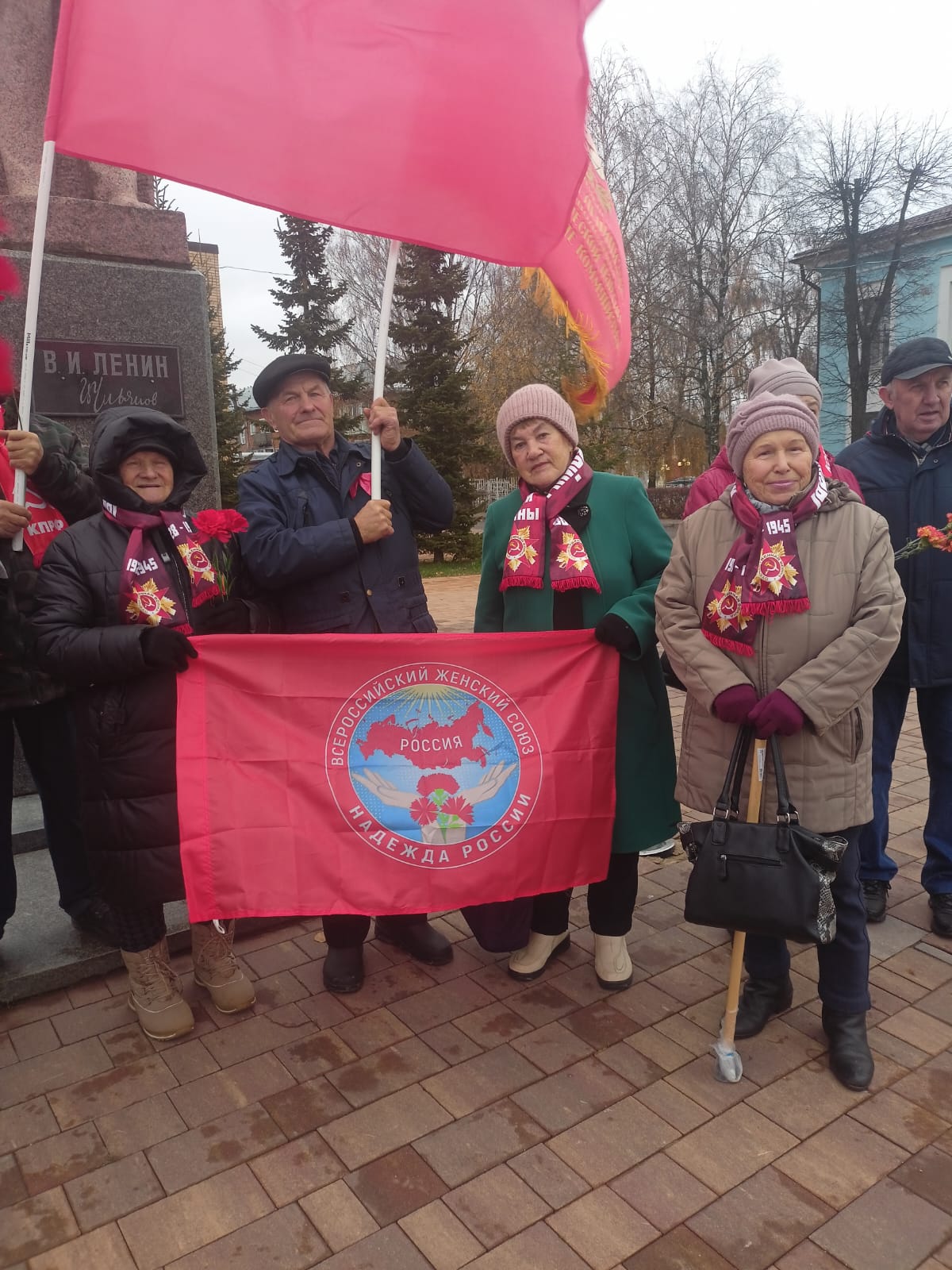 России быть Великой и Социалистической!