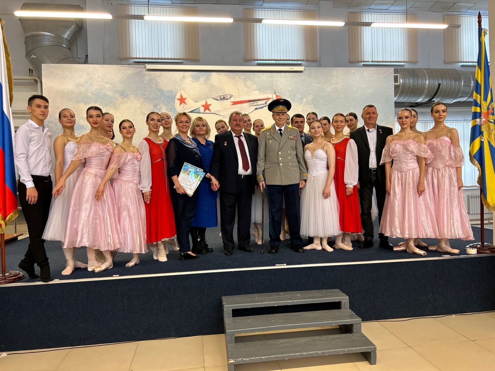 Ежегодный конкурс детского рисунка «Мама, папа, я – авиасемья» В Центральном музее ВВС в Монино