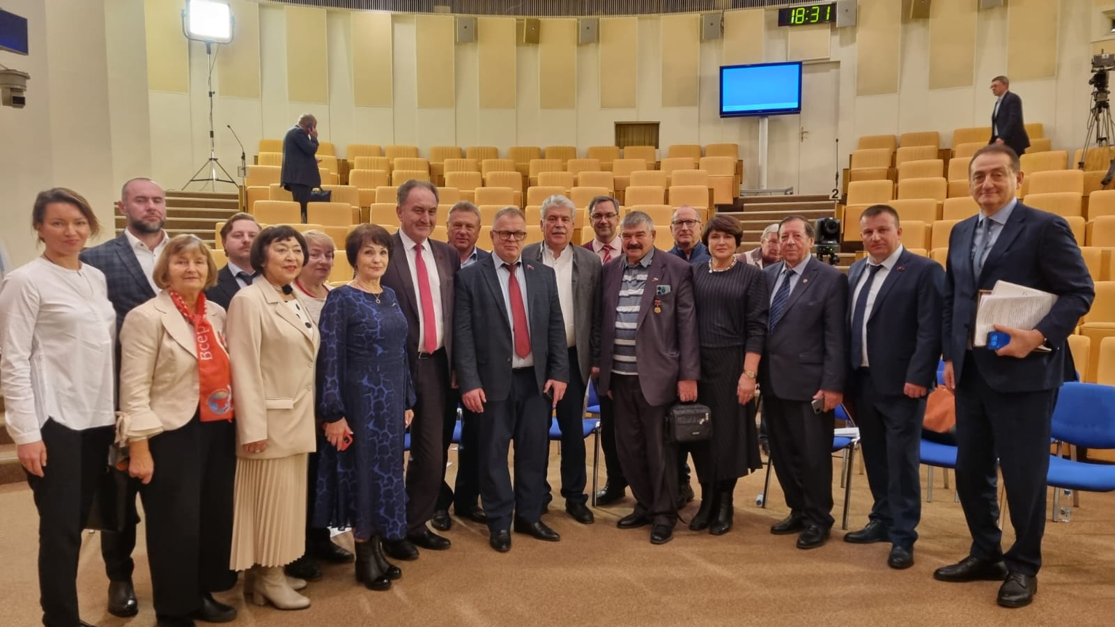Николай Васильев принял участие в парламентских слушаниях в Государственной Думе