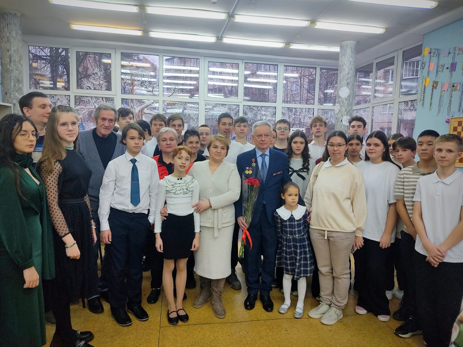 В Королёве прошла выставка рисунков ко Дню начала контрнаступления советских войск