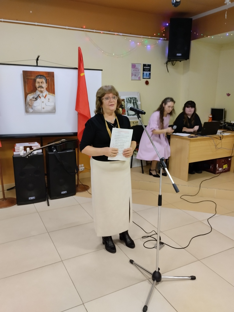 «Мы родом не из детства – из войны»