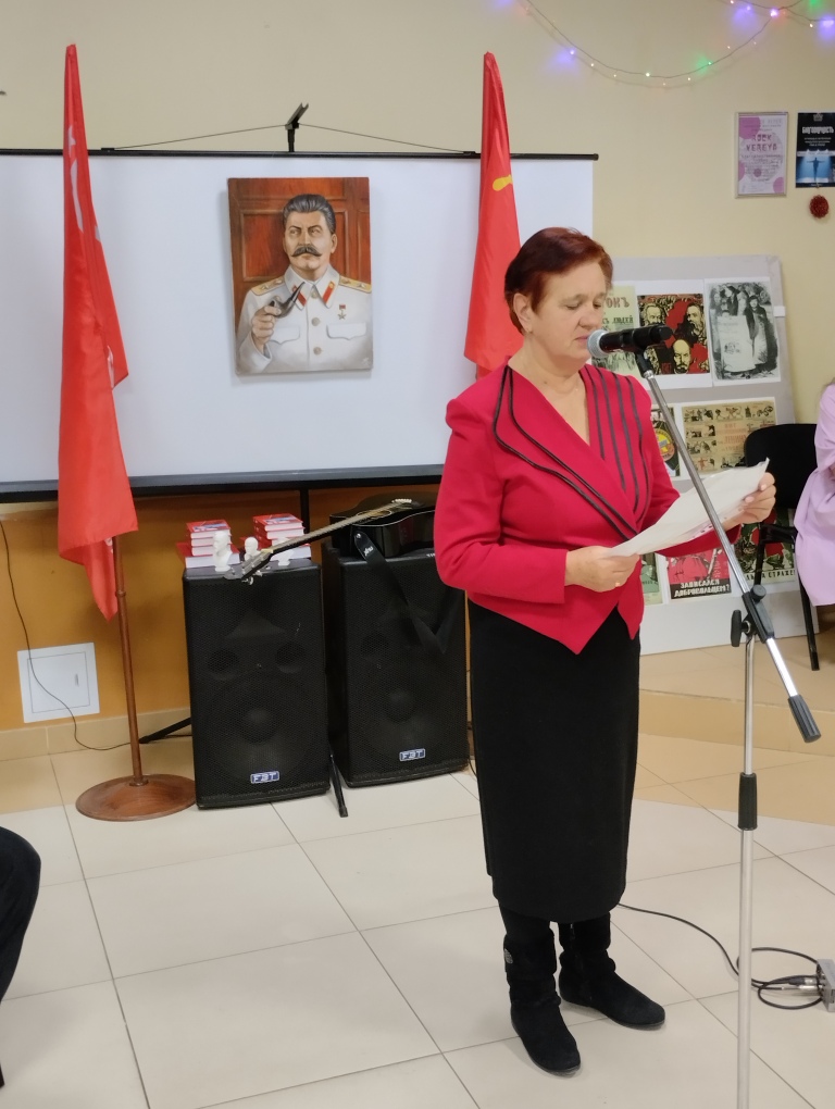 «Мы родом не из детства – из войны»