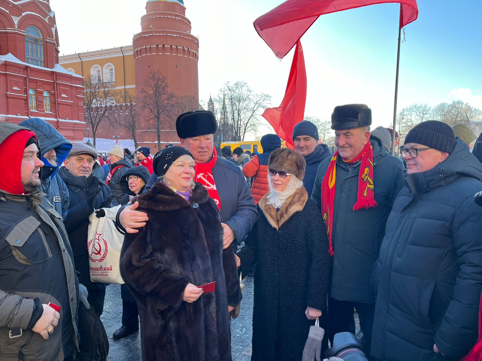Состоялось возложение венков и цветов к Мавзолею В.И. Ленина на Красной Площади (21.01.2024)