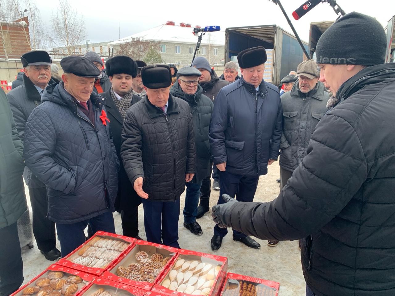 КПРФ отправила на Донбасс 121-й гуманитарный конвой (05.02.2024)