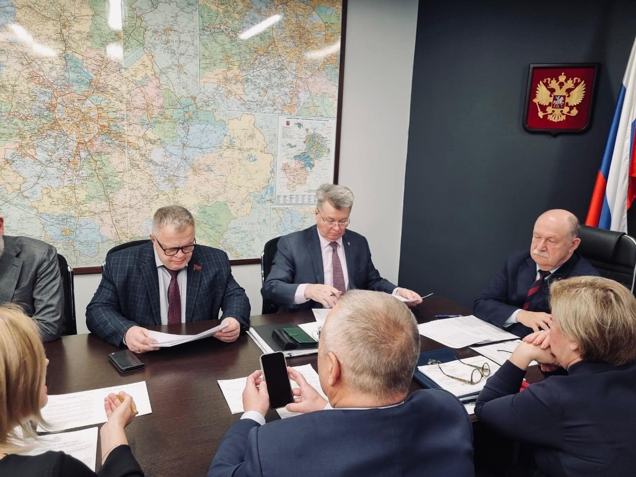 Руководитель фракции КПРФ в Мособлдуме Александр Наумов: Поддержка наших героических воинов на СВО и их семей – одна из главных задач всех уровней власти!