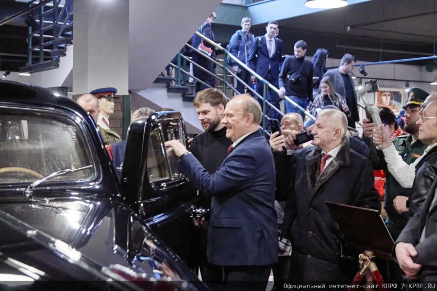 Г.А. Зюганов: «За нашу Победу!»