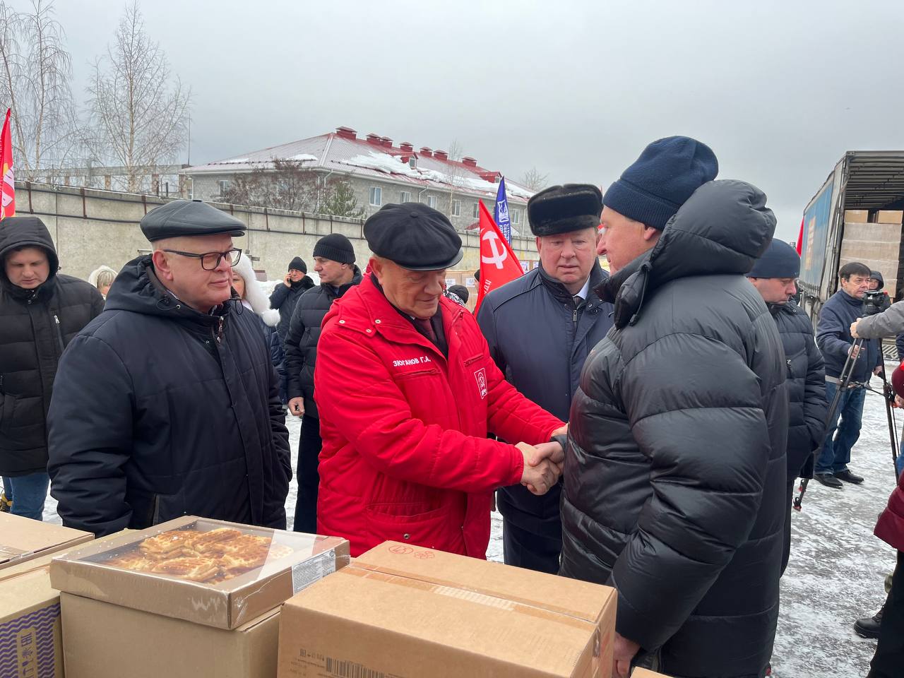 120-й юбилейный новогодний гуманитарный конвой от КПРФ – детям Донбасса! (25.12.2023)