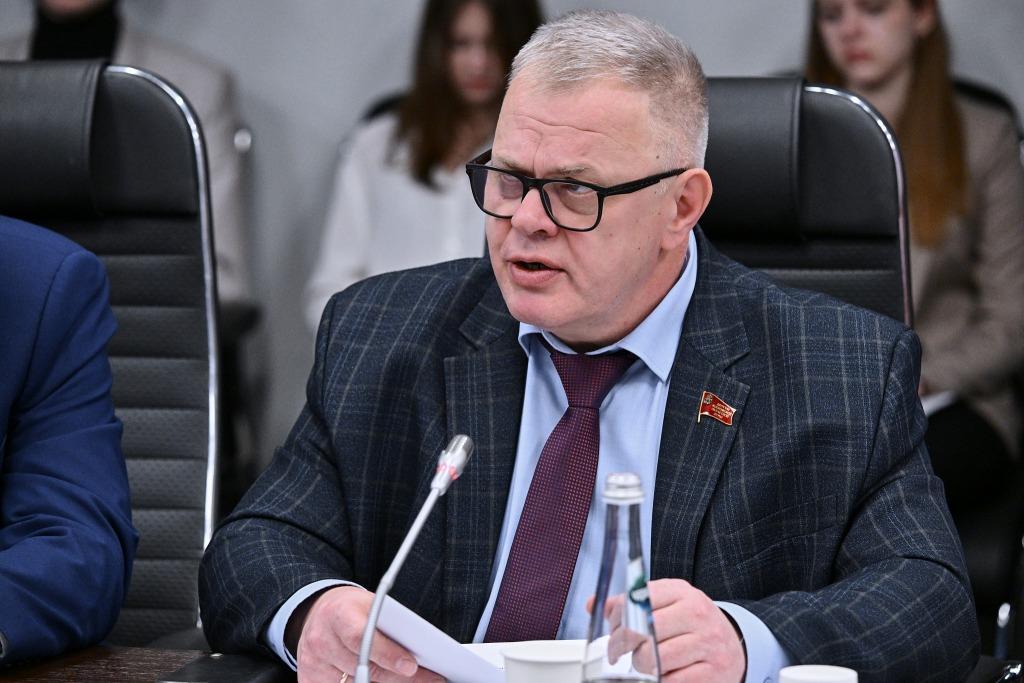 Фракция КПРФ в Мособлдуме провела расширенное совещание по вопросам ТСЖ