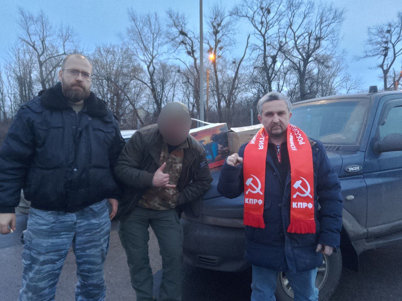 Помощь фронту и приграничью продолжается