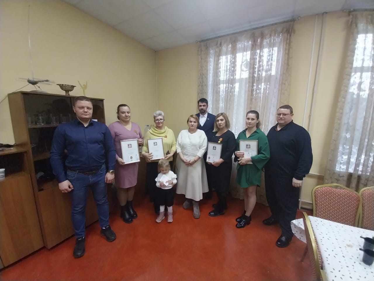 Фракция КПРФ городского Совета депутатов Королёва встретилась с волонтерами