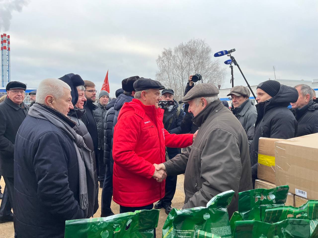 132-й Новогодний гуманитарный конвой от КПРФ для фронта и Победы (23.12.2024)