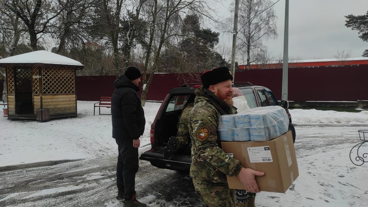 Подарки для нуждающихся: как и зачем мы поддерживаем тех, кто в трудной ситуации
