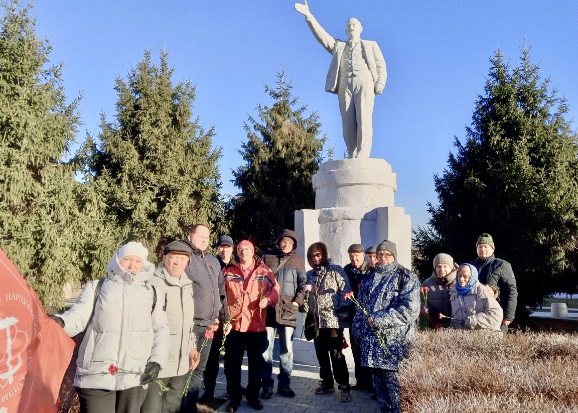 Великий Ленин: в Коломне почтили память вождя мирового пролетариата