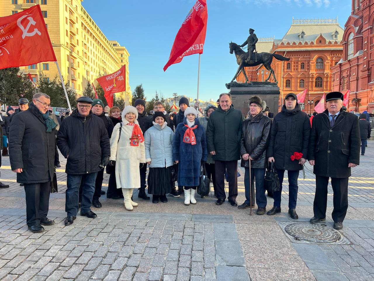 Мысли, идеи и дела Ленина являются для нас путеводной звездой!
