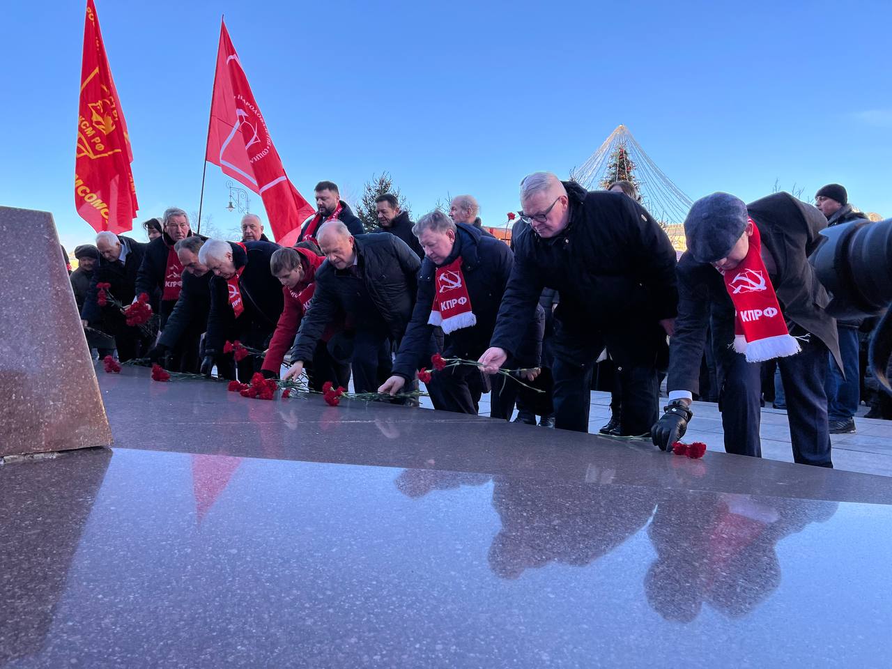 Мысли, идеи и дела Ленина являются для нас путеводной звездой!