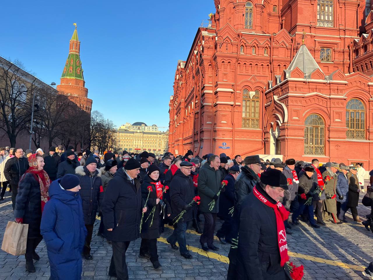 Мысли, идеи и дела Ленина являются для нас путеводной звездой!
