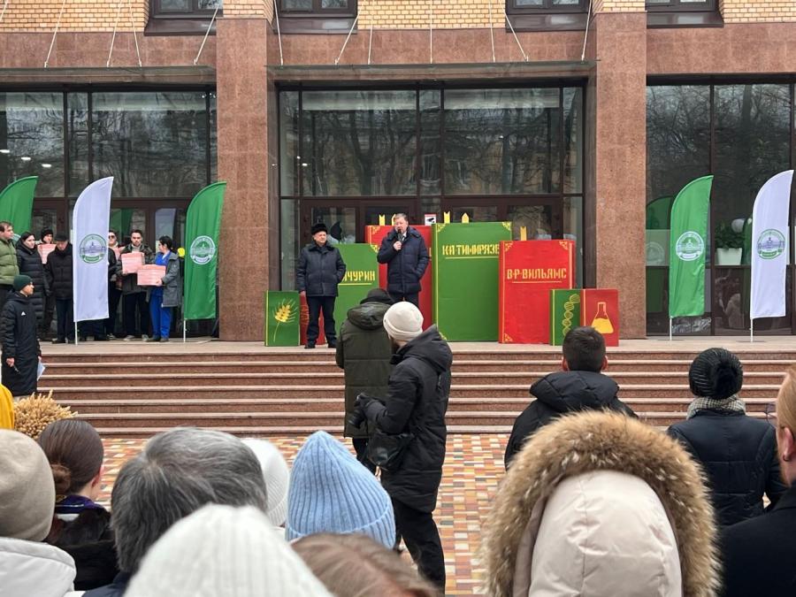 Владимир Кашин поздравил тимирязевских студентов с Днем российского студенчества!