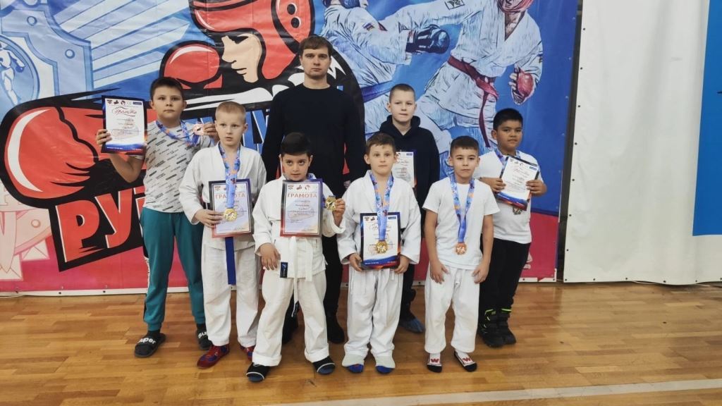 Дмитровские спортсмены - победители турнира по рукопашному бою