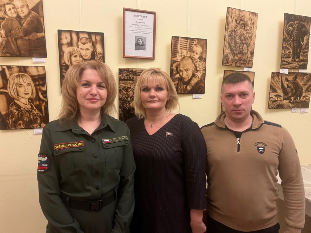 Выставка художника-ветерана Николая Баженова открылась в Фрязино