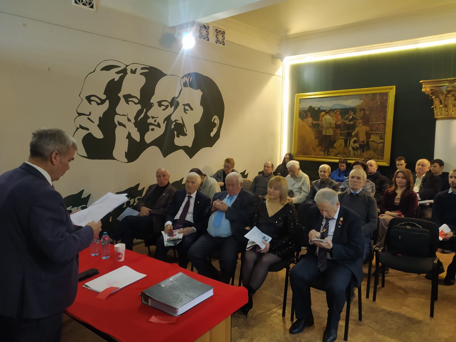 Люберецкие коммунисты выдвинули кандидатов в депутаты