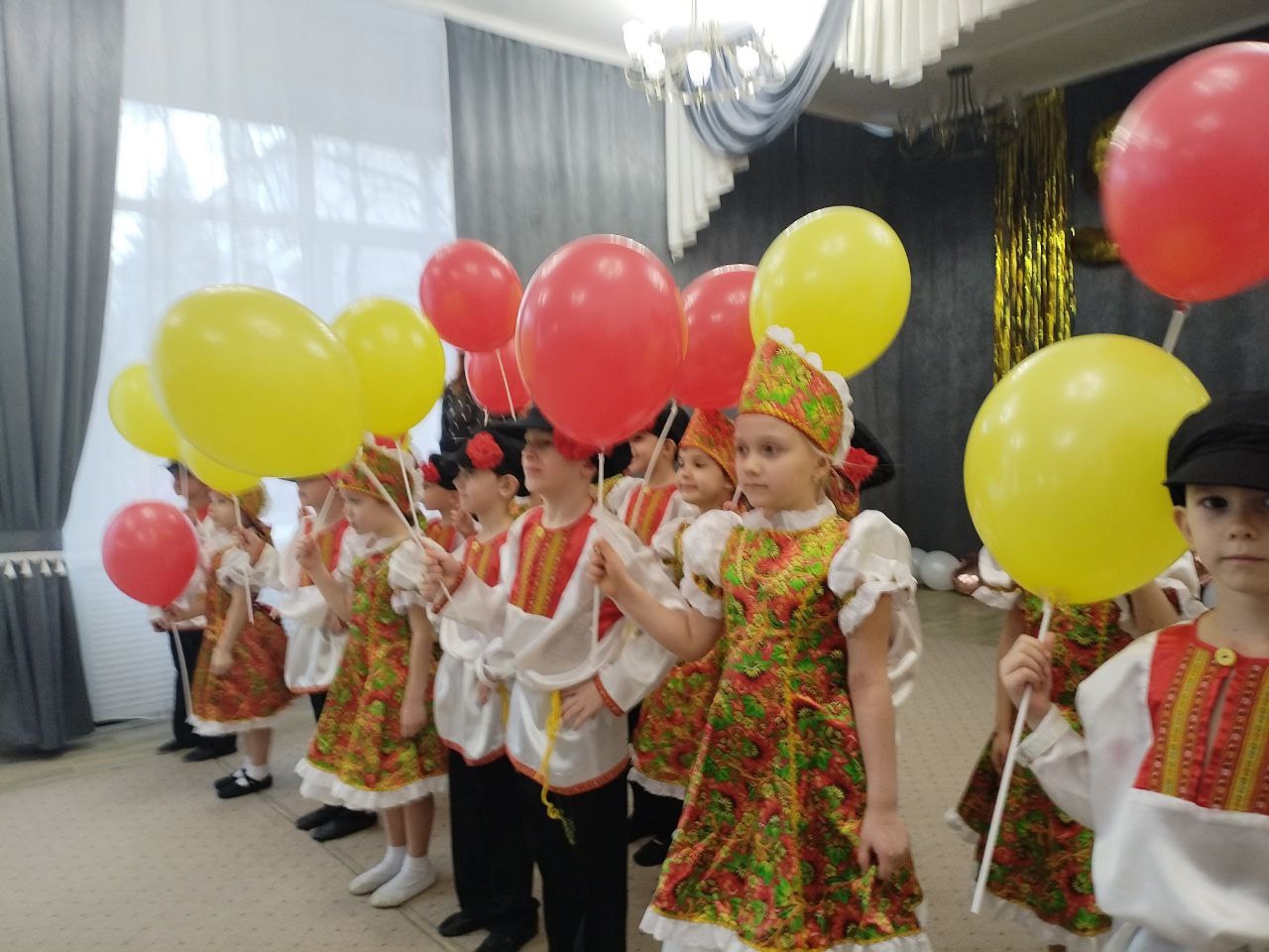 Депутат Московской областной Думы Елена Мокринская провела рабочую встречу в детском саду №20 «Щелкунчик»