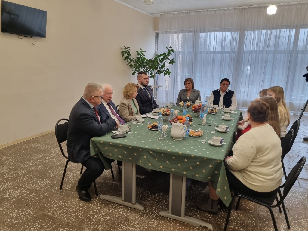Руководитель фракции КПРФ в Мособлдуме Александр Наумов: помогать семьям участников СВО – наш святой долг и обязанность!