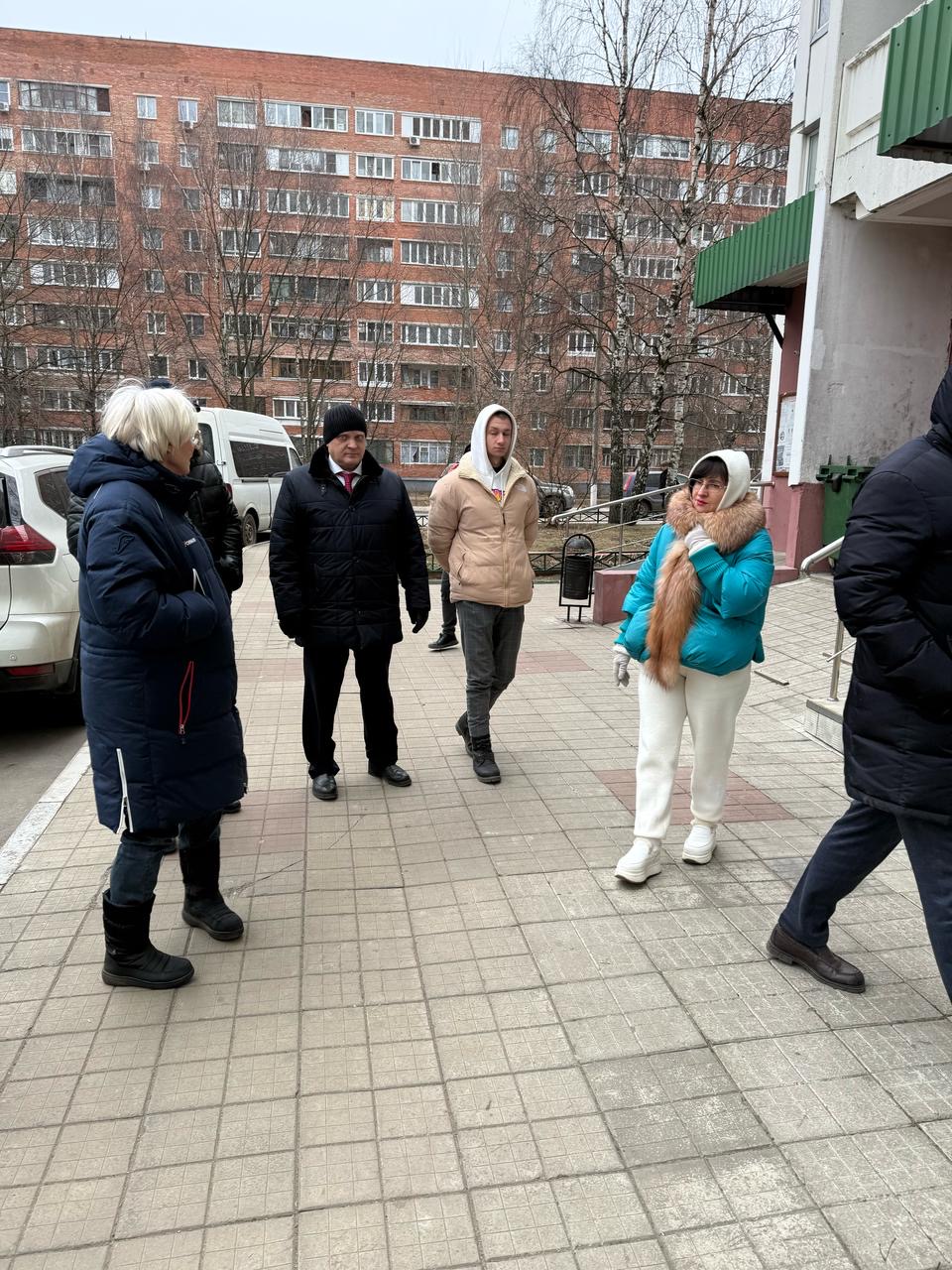 Содержание территории около МКД на контроле у Балашихинских коммунистов