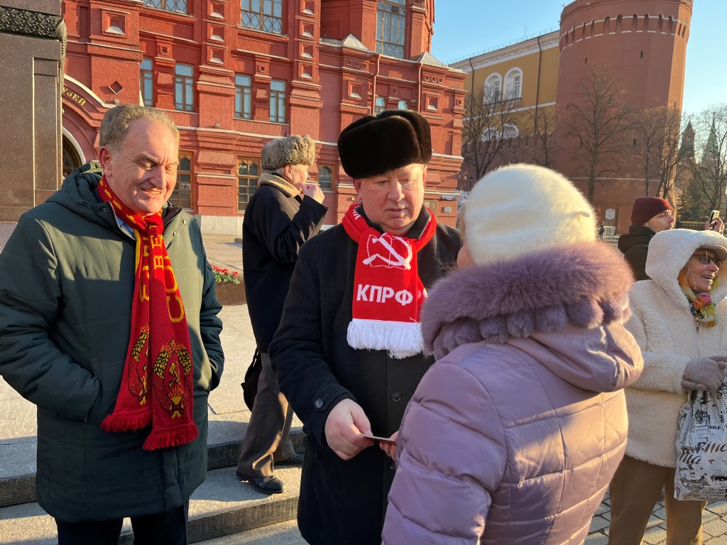 Слава Красной Армии!