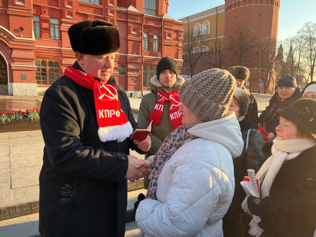 Слава Красной Армии!