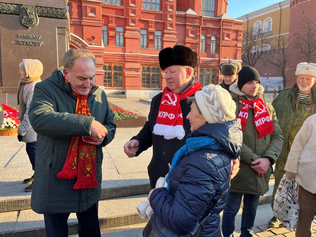 Слава Красной Армии!
