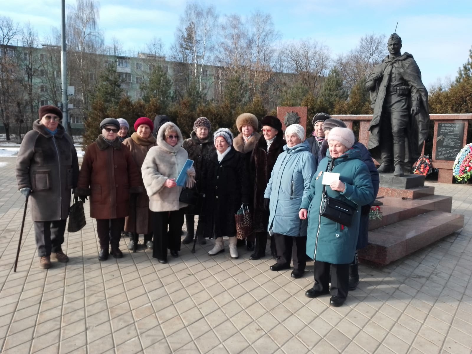 Возложение цветов в Лосино-Петровском: Долг памяти поколений