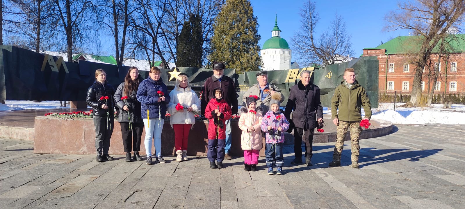 С днем рождения, непобедимая и легендарная наша Армия!