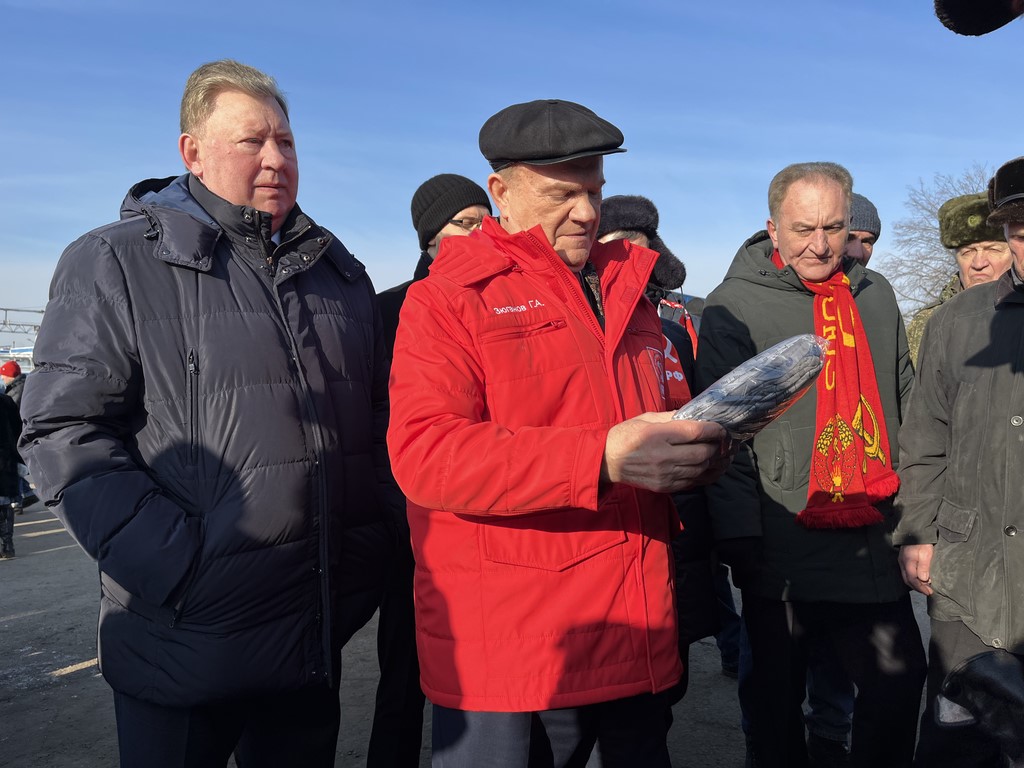 135 гуманитарный конвой от КПРФ для фронта и Победы (26.02.2025)
