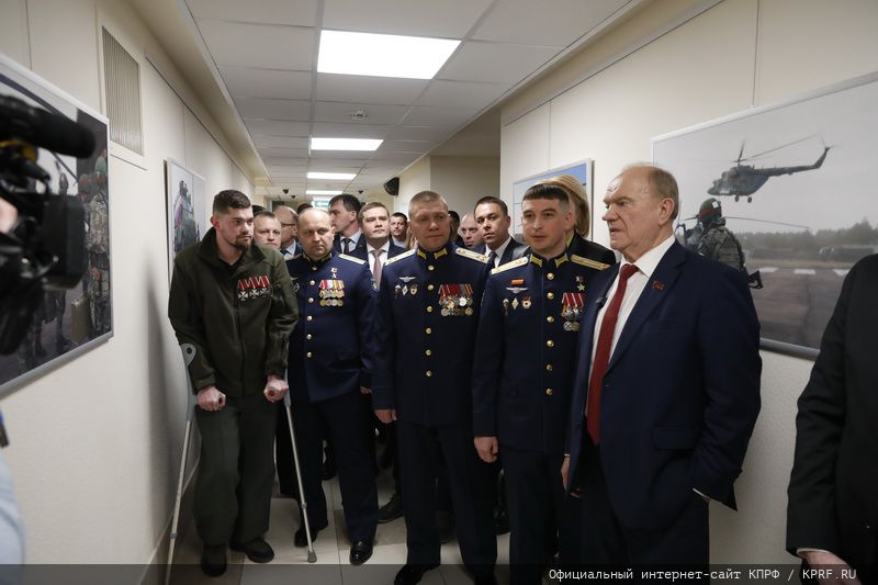 Г.А. Зюганов принял участие в открытии выставки «Герои Гостомеля»