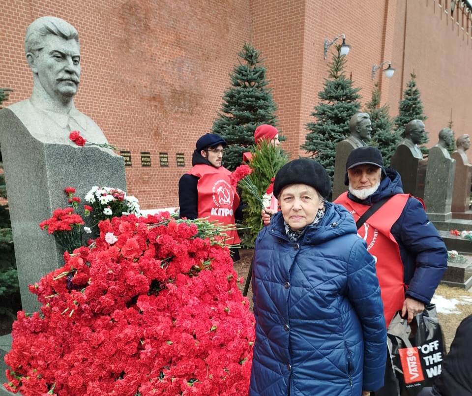 Коммунисты Красногорска почтили память И.В. Сталина